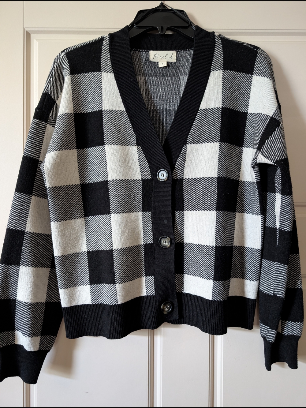 Marled Black & White Buffalo Plaid Button-Front Cardigan